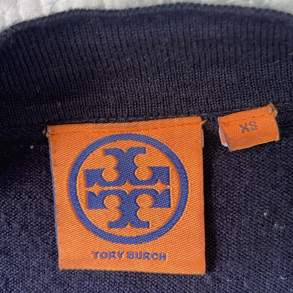Tory Burch Simone Merino Wool‎ VNeck Cardigan with Large Gold Buttons Size XS - Picture 6 of 6